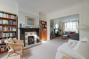 Cairns Road Crosspool